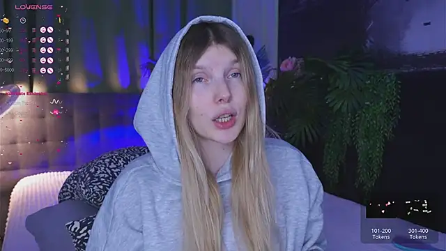 Snapshot of _aleksa_ chatting on 12.06.24  aleksa  online show from 12.06.24