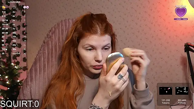 Snapshot of _aleksa_ chatting on 12.23.24  aleksa  online show from 12.23.24