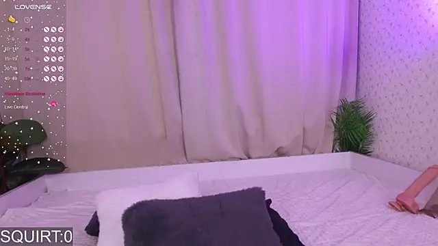 Snapshot of _aleksa_ chatting on 09.08.25  aleksa  online show from 09.08.25