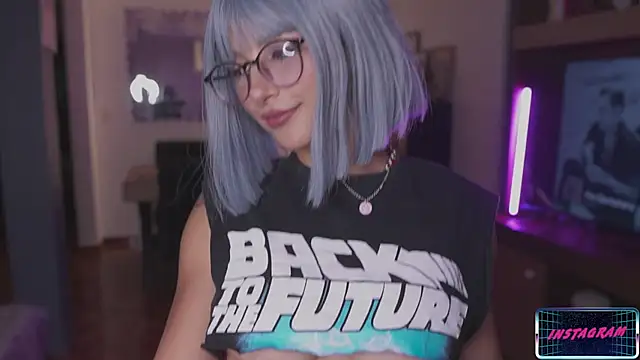 Snapshot of LucyAllenX chatting on 12.10.24 LucyAllenX online show from 12.10.24