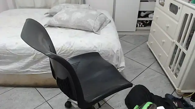 MysterBearMG online show from 10.27.25