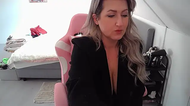 TessToy online show from 03.02.25