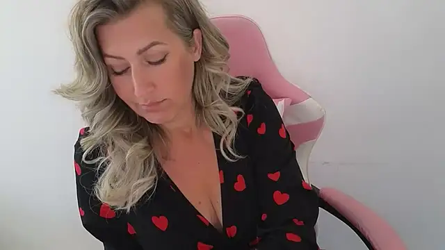 TessToy online show from 04.28.26