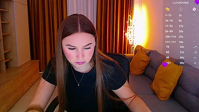  Mia Adams online show from 11.07.25