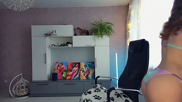 Snapshot of Cuddle_Cat chatting on 03.06.25 Cuddle Cat online show from 03.06.25