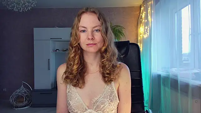 Snapshot of Cuddle_Cat chatting on 03.14.25 Cuddle Cat online show from 03.14.25