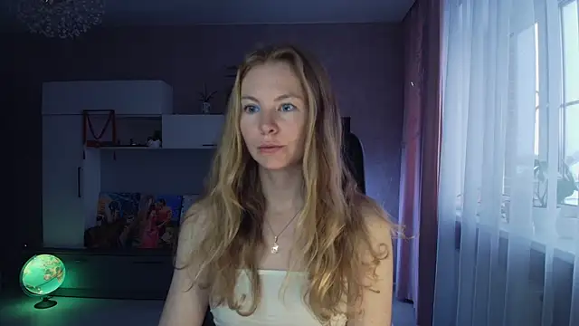 Snapshot of Cuddle_Cat chatting on 11.30.25 Cuddle Cat online show from 11.30.25