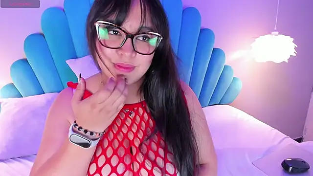 Dulce 26  online show from 02.27.25