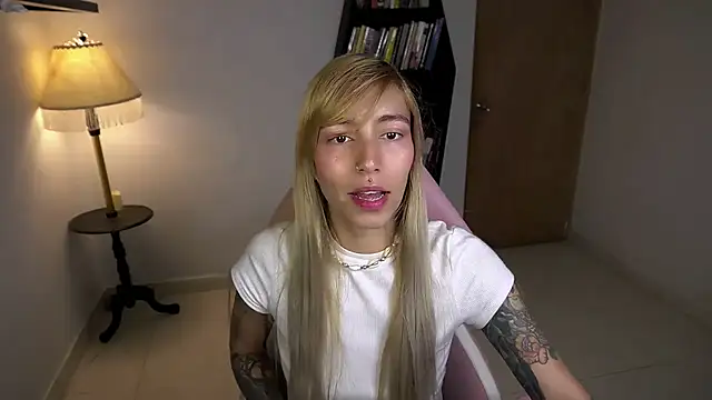 Snapshot of Saucy_Jenn chatting on 03.15.26 Saucy Jenn online show from 03.15.26