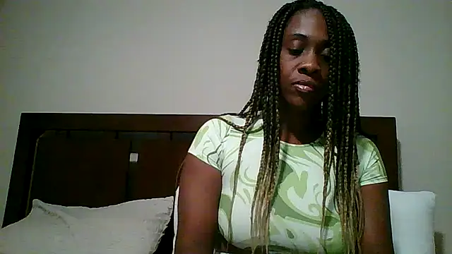 Snapshot of MsJuicy chatting on 07.24.26 MsJuicy online show from 07.24.26