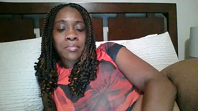 Snapshot of MsJuicy chatting on 08.07.26 MsJuicy online show from 08.07.26