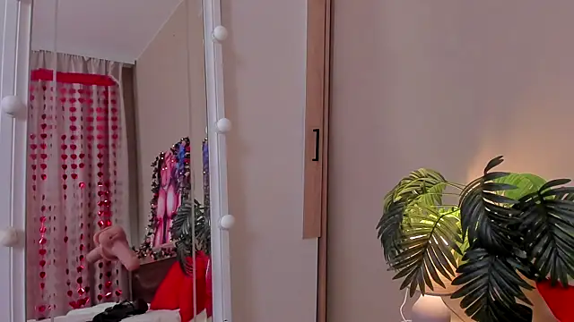 SweetLady697 online show from 02.19.25