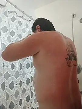 Snapshot of JGRisk chatting on 12.21.25 JGRisk online show from 12.21.25