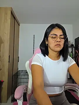 Hannah-grace online show from 06.05.26