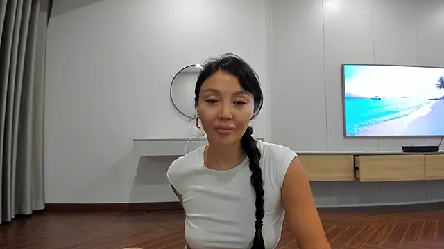 Snapshot of keiko_hot chatting on 03.08.26 keiko hot online show from 03.08.26