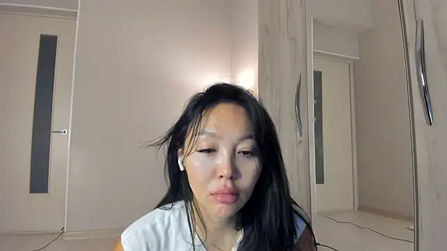 keiko hot online show from 04.26.26