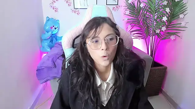 Kyomi chang online show from 03.20.25