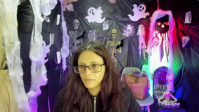 Kyomi chang online show from 10.23.25