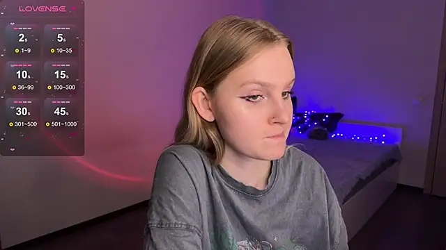 Chanel Gill online show from 03.13.25