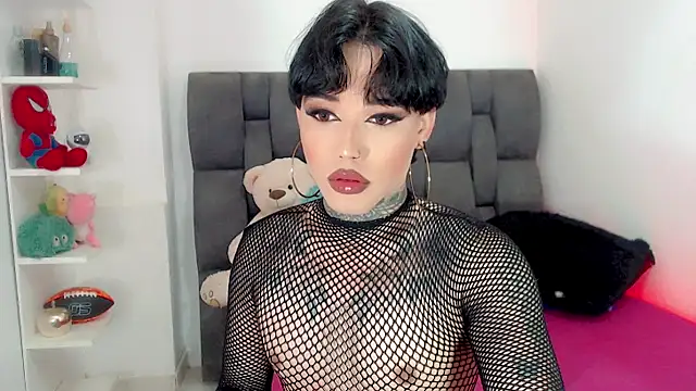 Snapshot of little_star_porn chatting on 05.07.26 little star porn online show from 05.07.26
