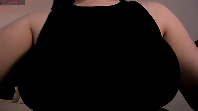 Snapshot of JennaOlsonX chatting on 01.31.25 JennaOlsonX online show from 01.31.25