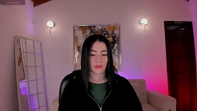 Snapshot of JennaOlsonX chatting on 10.11.25 JennaOlsonX online show from 10.11.25