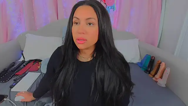 MeghanXO online show from 03.04.25