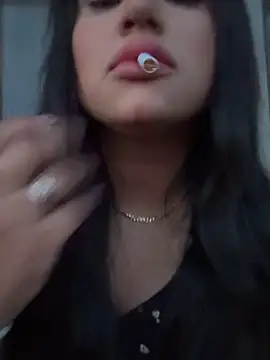 MeghanXO online show from 10.18.25