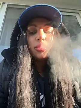 MeghanXO online show from 10.27.25