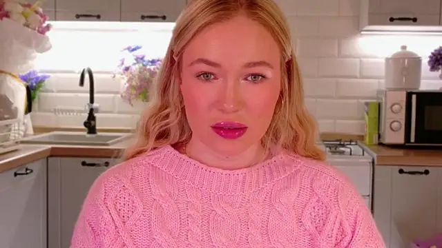 Snapshot of Veronika_Mitchel chatting on 12.02.25 Veronika Mitchel online show from 12.02.25