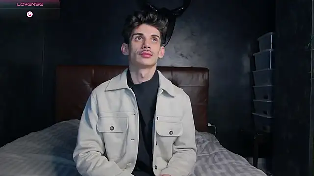 DanielCrush1 online show from 01.06.26