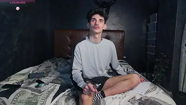 DanielCrush1 online show from 02.09.26