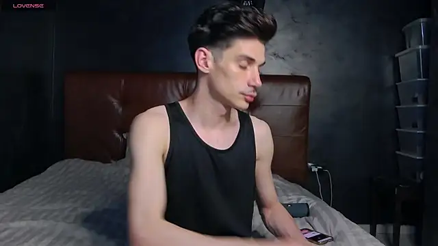 DanielCrush1 online show from 06.08.26
