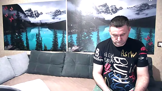 Snapshot of Big_Boss55 chatting on 09.27.25 Big Boss55 online show from 09.27.25