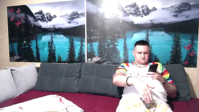 Snapshot of Big_Boss55 chatting on 10.20.25 Big Boss55 online show from 10.20.25