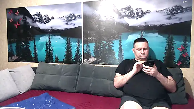 Snapshot of Big_Boss55 chatting on 10.28.25 Big Boss55 online show from 10.28.25