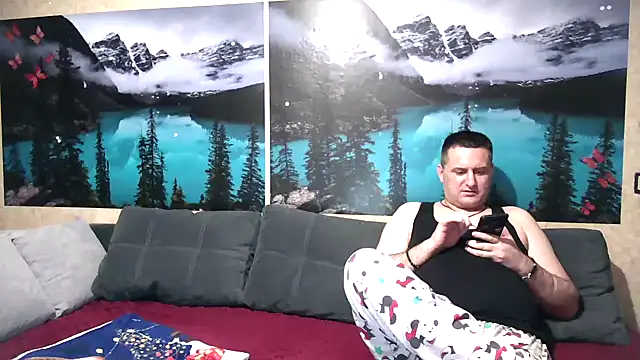 Snapshot of Big_Boss55 chatting on 11.04.25 Big Boss55 online show from 11.04.25