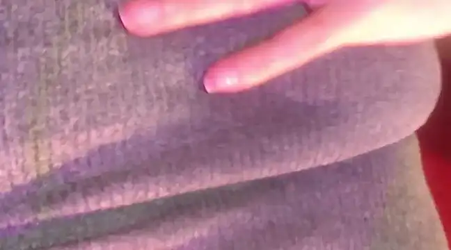 Snapshot of IvyBlueFabray chatting on 12.21.24 IvyBlueFabray online show from 12.21.24