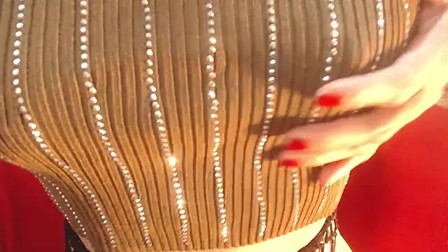 Snapshot of IvyBlueFabray chatting on 12.28.24 IvyBlueFabray online show from 12.28.24