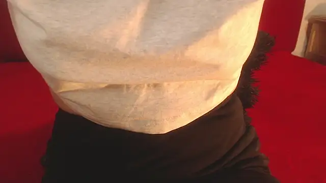 Snapshot of IvyBlueFabray chatting on 03.02.25 IvyBlueFabray online show from 03.02.25