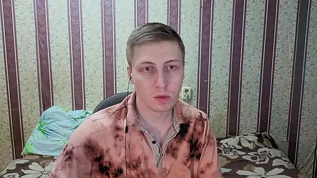 Snapshot of darienlarge chatting on 01.31.26 darienlarge online show from 01.31.26