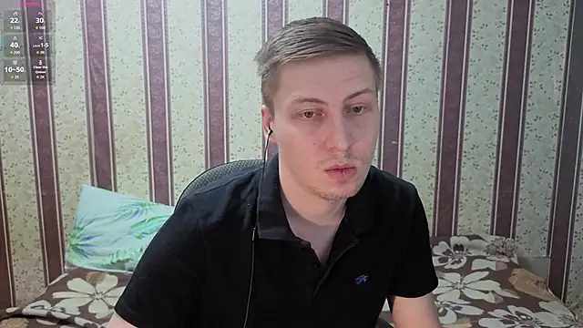 Snapshot of darienlarge chatting on 02.12.26 darienlarge online show from 02.12.26