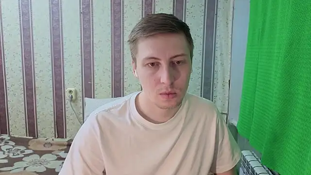 Snapshot of darienlarge chatting on 03.01.26 darienlarge online show from 03.01.26