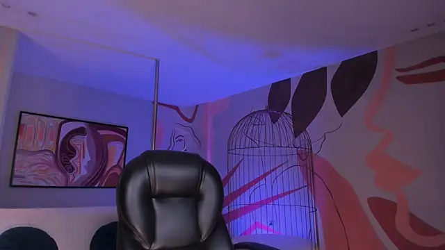 ErikaBenz  online show from 03.13.26