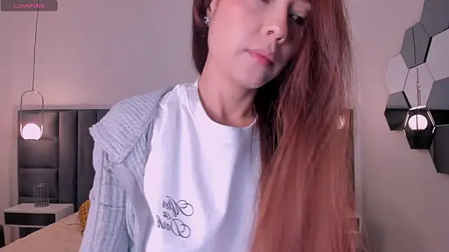 ErikaBenz  online show from 07.08.26