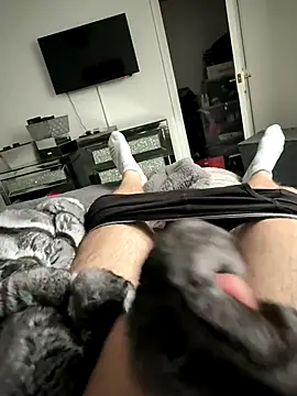 Snapshot of Furdale chatting on 10.13.25 Furdale online show from 10.13.25