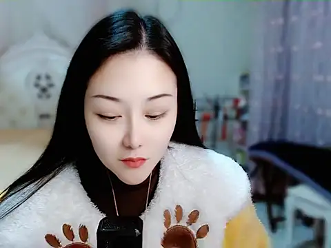 Snapshot of Angel-C chatting on 12.17.24 Angel-C online show from 12.17.24