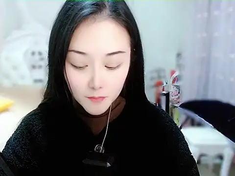 Snapshot of Angel-C chatting on 12.29.24 Angel-C online show from 12.29.24