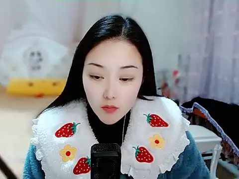 Snapshot of Angel-C chatting on 01.16.25 Angel-C online show from 01.16.25