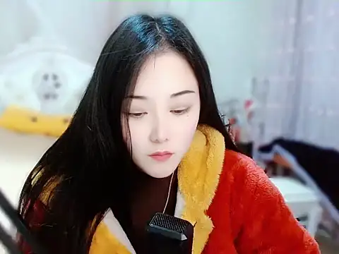 Snapshot of Angel-C chatting on 01.17.25 Angel-C online show from 01.17.25